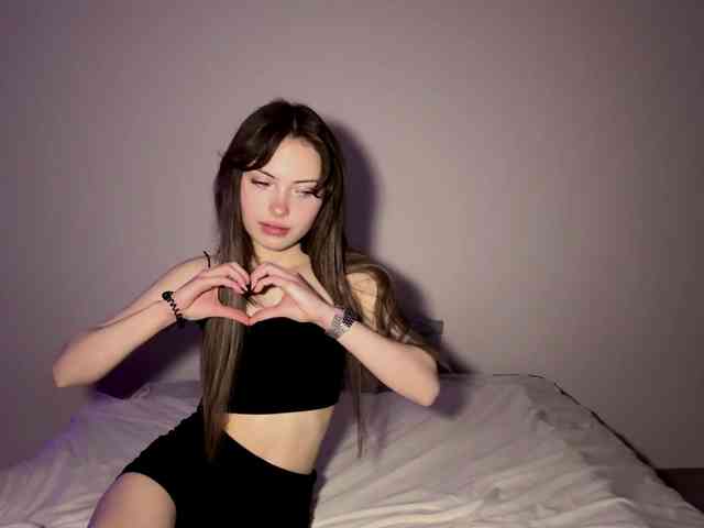 HoodKate webcam