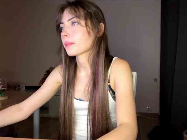 HoodKate webcam