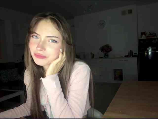 HoodKate webcam