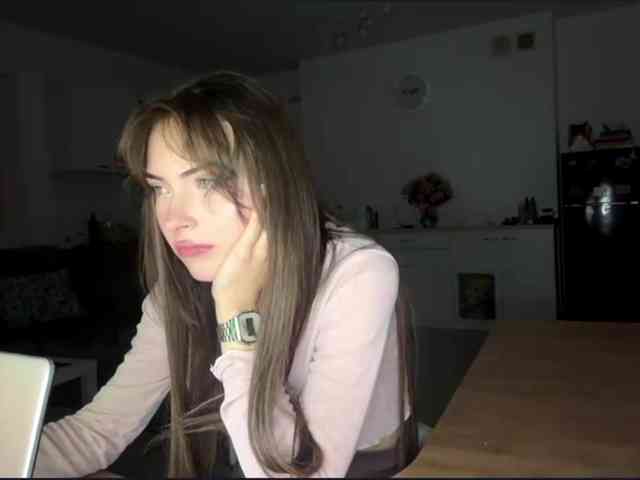 HoodKate webcam