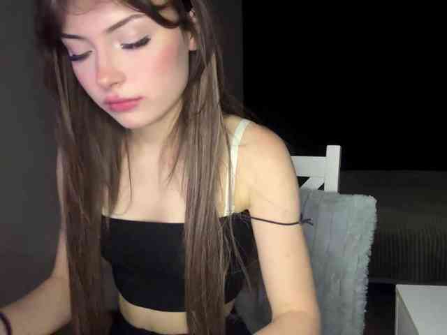 HoodKate webcam