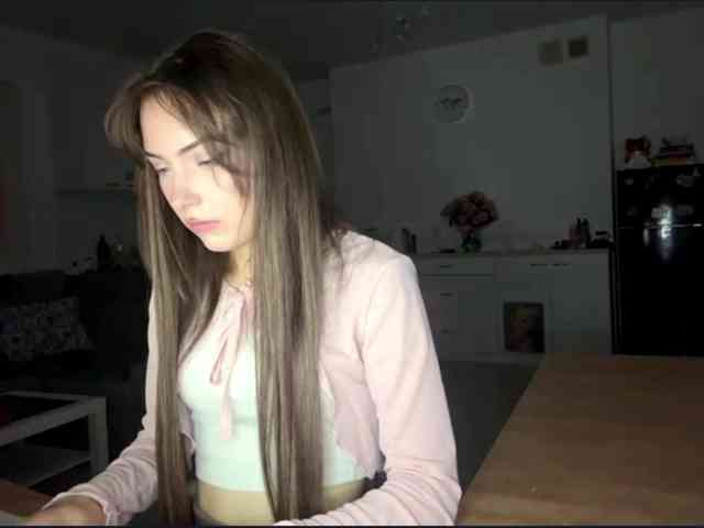 HoodKate webcam