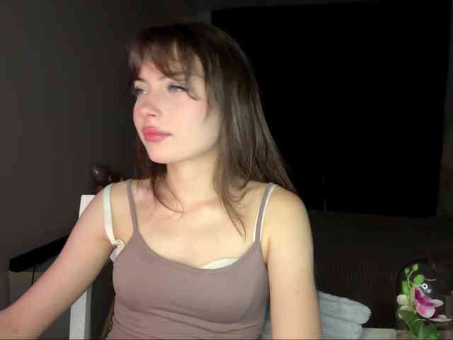 HoodKate webcam