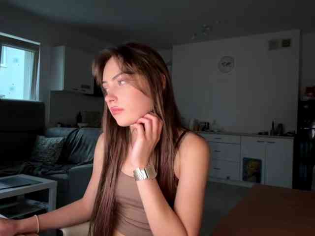 HoodKate webcam