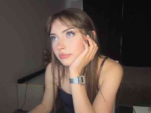 HoodKate webcam