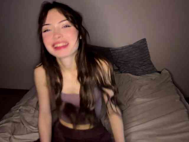 HoodKate webcam
