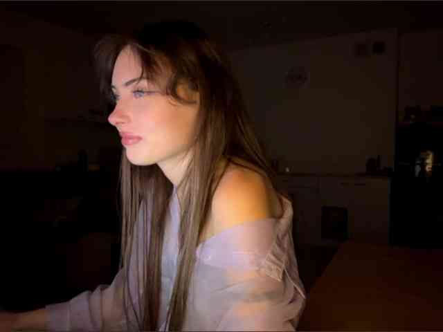 HoodKate webcam