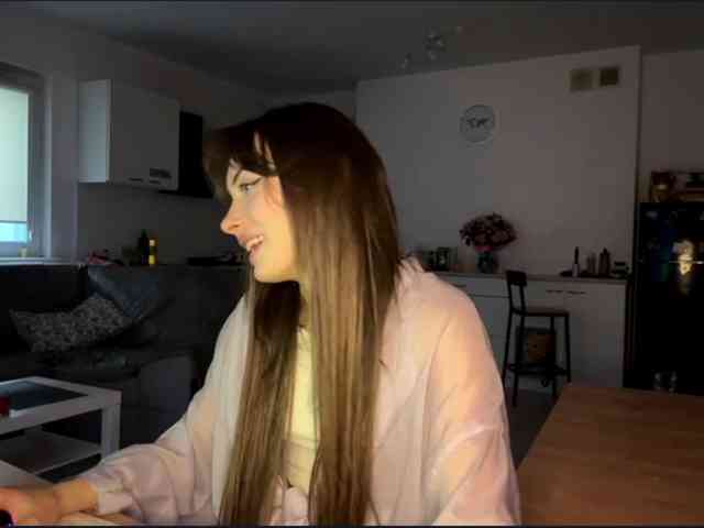 HoodKate webcam