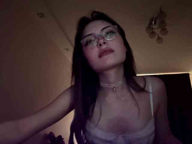 HoodKate webcam