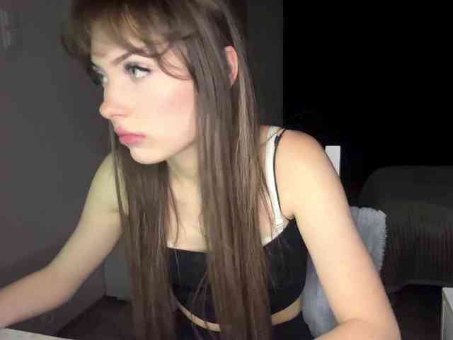 HoodKate webcam