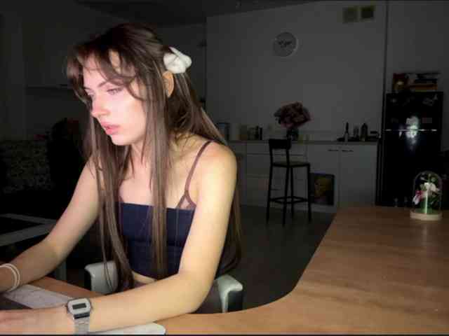 HoodKate webcam
