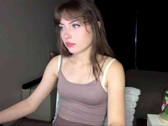 HoodKate webcam