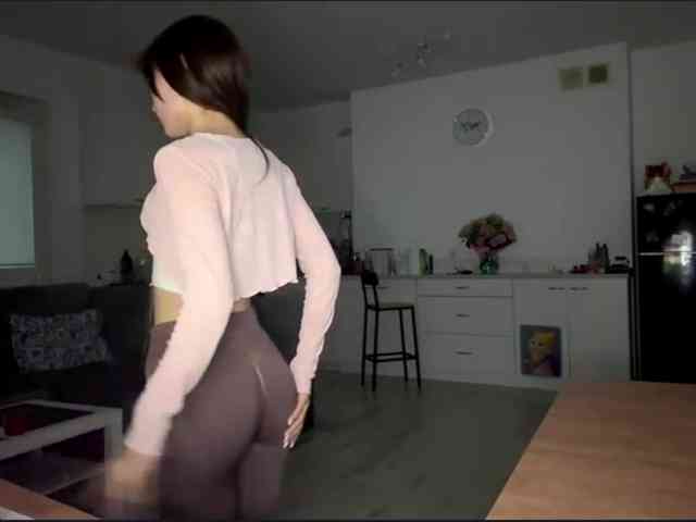 HoodKate webcam