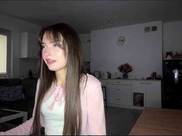 HoodKate webcam