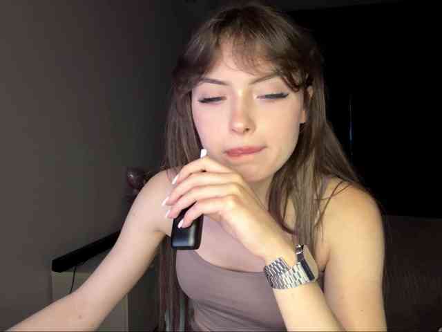 HoodKate webcam