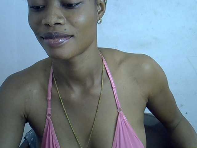 Berryjuice live cam on BongaCams