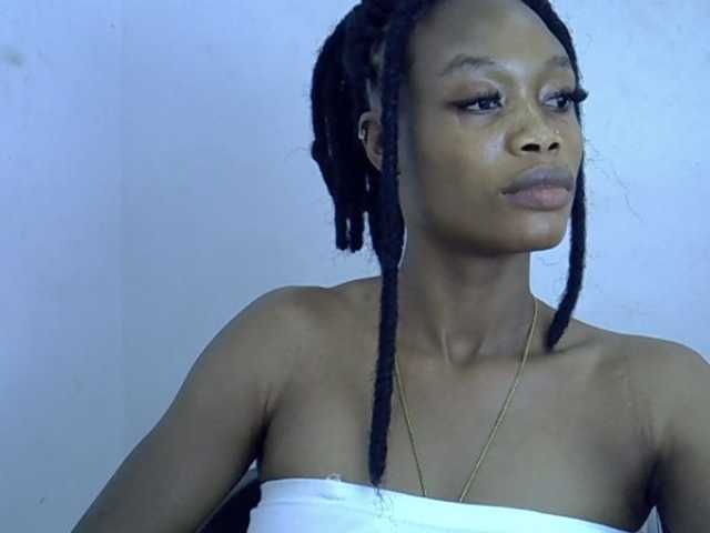 Berryjuice live cam on BongaCams