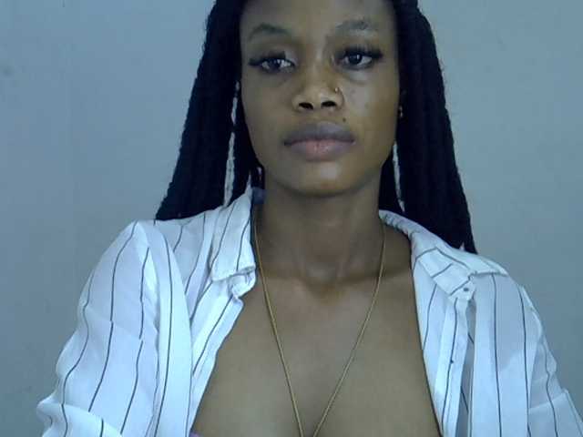 Berryjuice live cam on BongaCams