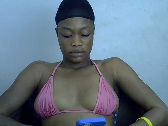 Berryjuice live cam on BongaCams