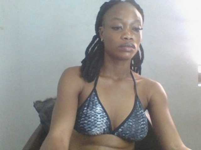 Berryjuice live cam on BongaCams