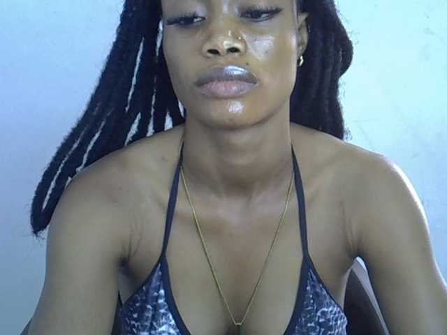 Berryjuice live cam on BongaCams