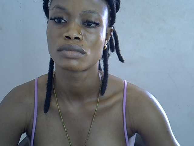 Berryjuice live cam on BongaCams