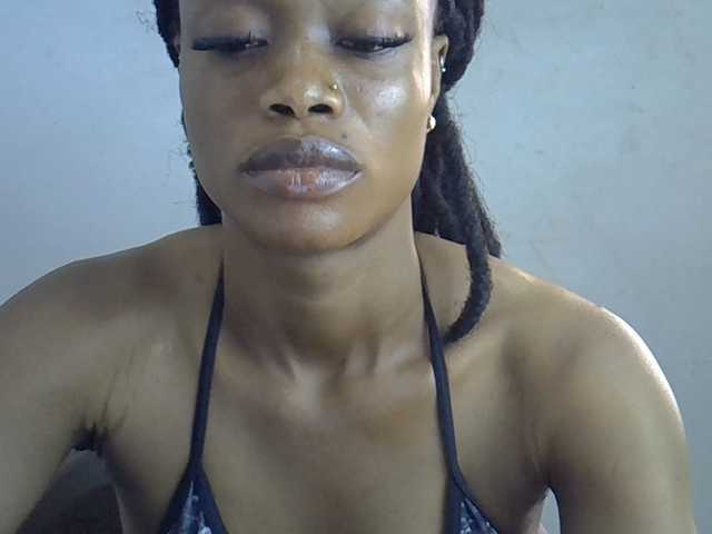 Berryjuice live cam on BongaCams