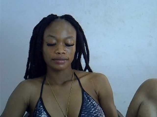 Berryjuice live cam on BongaCams