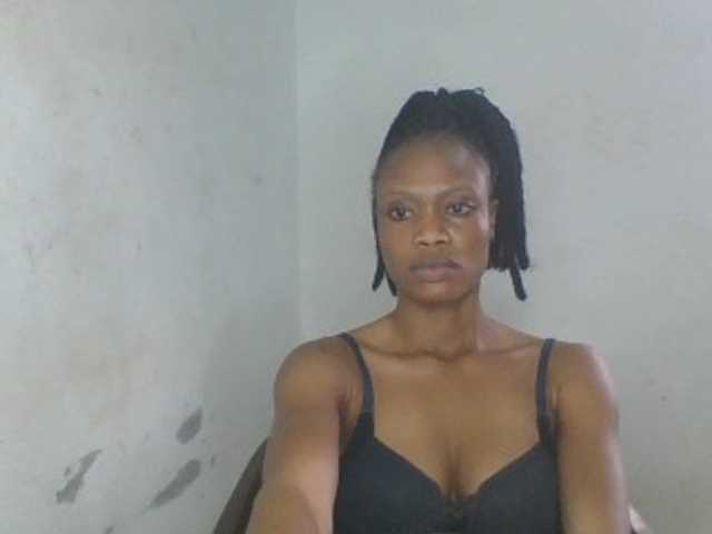 Berryjuice live cam on BongaCams