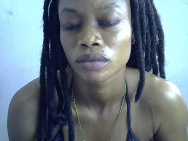 Berryjuice live cam on BongaCams