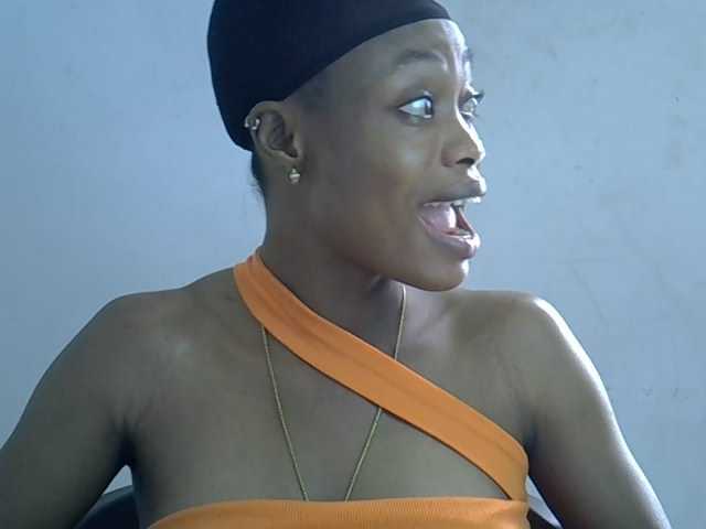 Berryjuice live cam on BongaCams