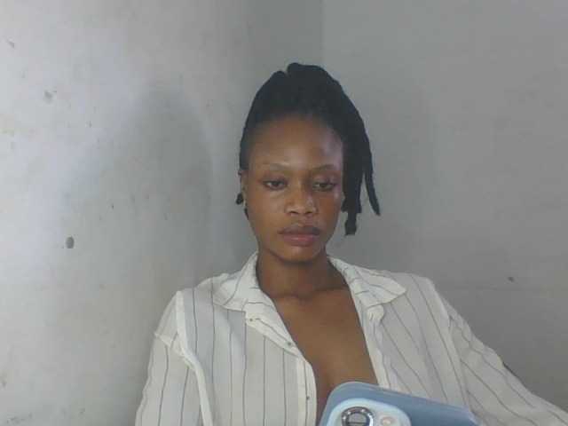 Berryjuice live cam on BongaCams