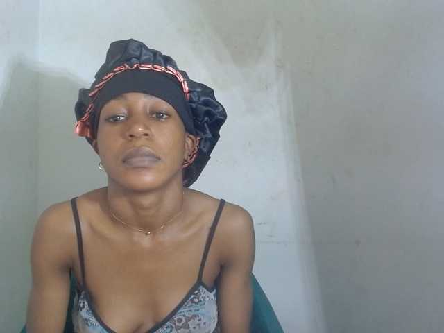 Sugarxpussy live cam on BongaCams