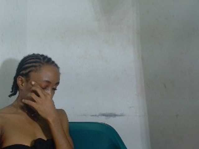 Sugarxpussy live cam on BongaCams