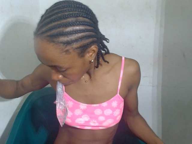 Sugarxpussy live cam on BongaCams