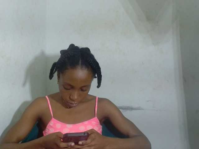 Sugarxpussy live cam on BongaCams