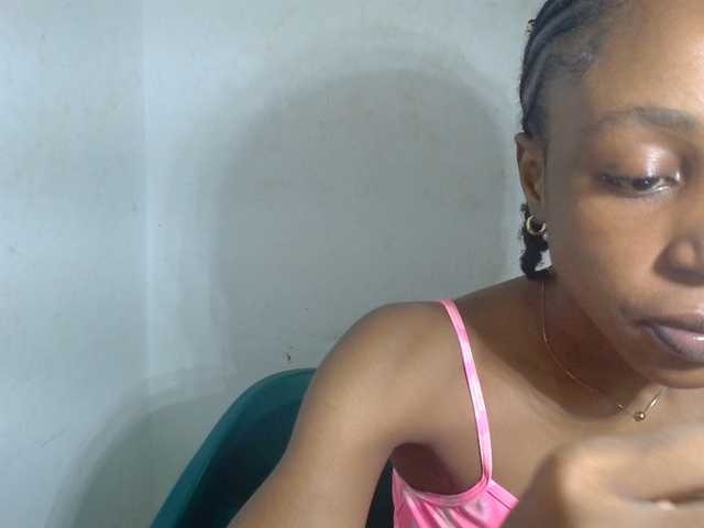 Sugarxpussy live cam on BongaCams