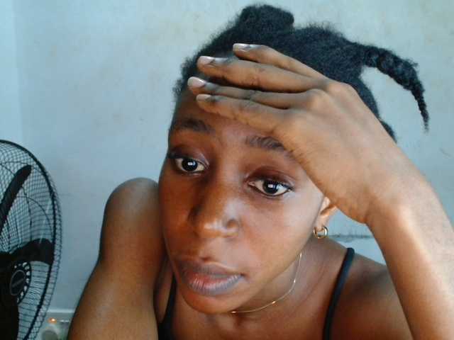 Sugarxpussy live cam on BongaCams