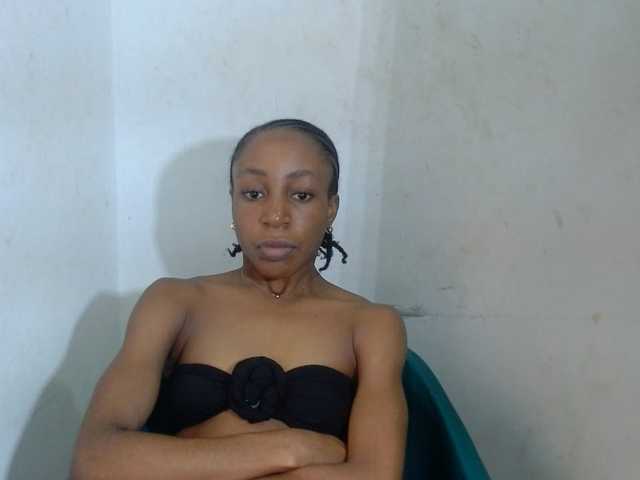 Sugarxpussy live cam on BongaCams