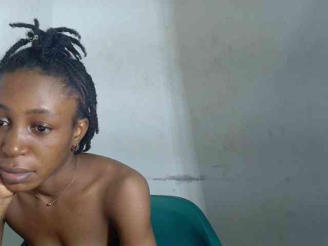 Model: Sugarxpussy