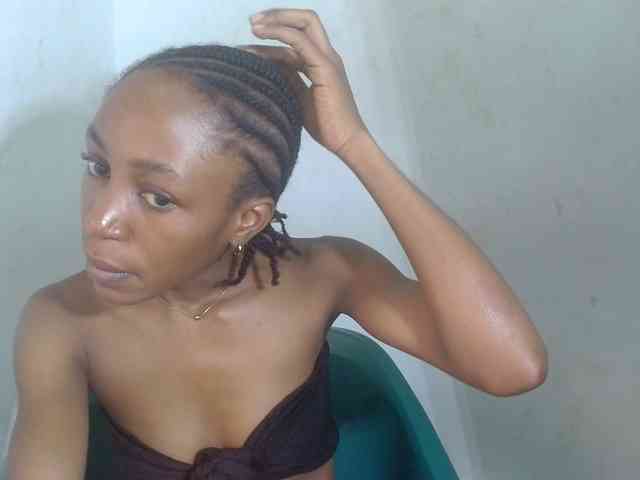 Model: Sugarxpussy