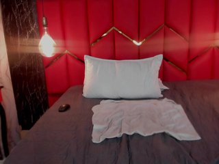 LatinaHoleQueen-1 Porn Show