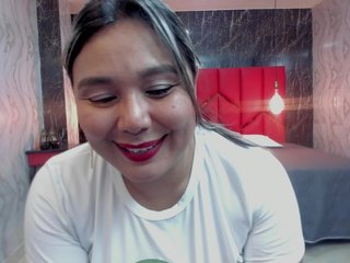 LatinaHoleQueen-1