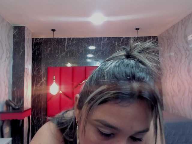 LatinaHoleQueen-1