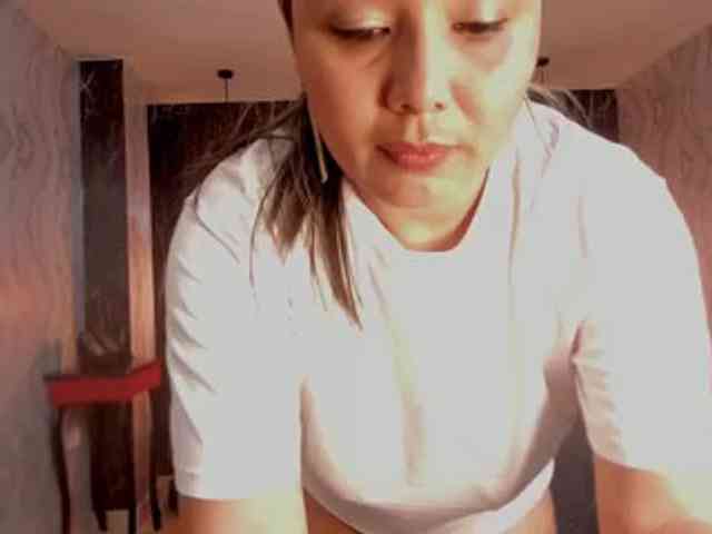 LatinaHoleQueen-1 webcam