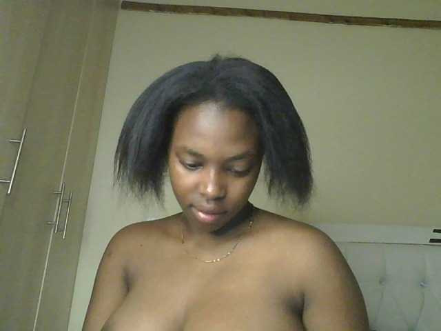 princess-zarih live cam on BongaCams