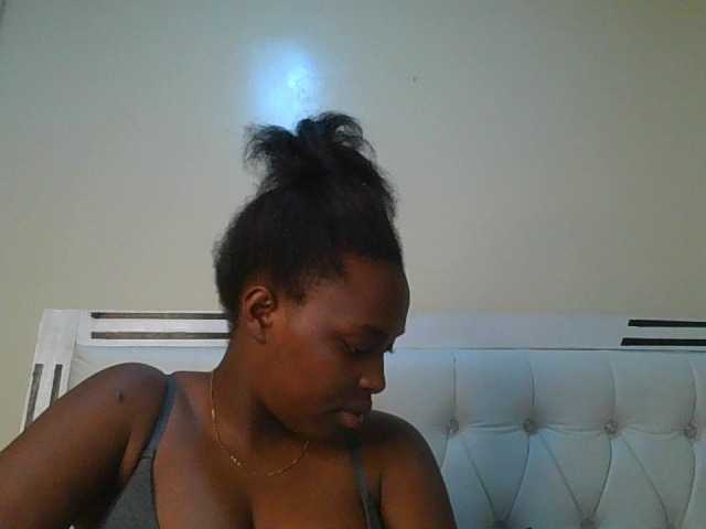 princess-zarih live cam on BongaCams