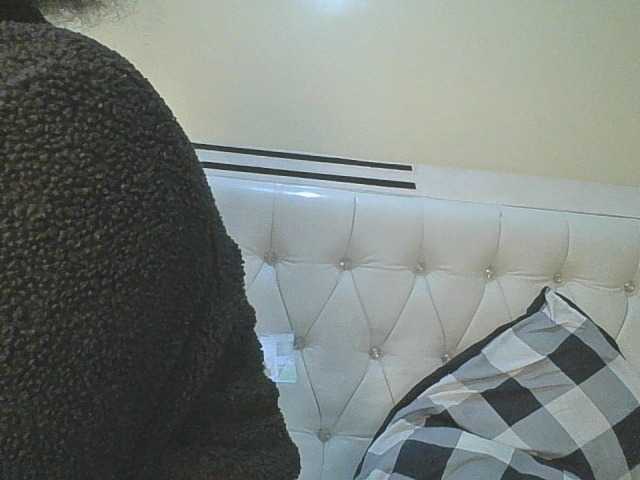 sexylittleprincess1 live webcam show