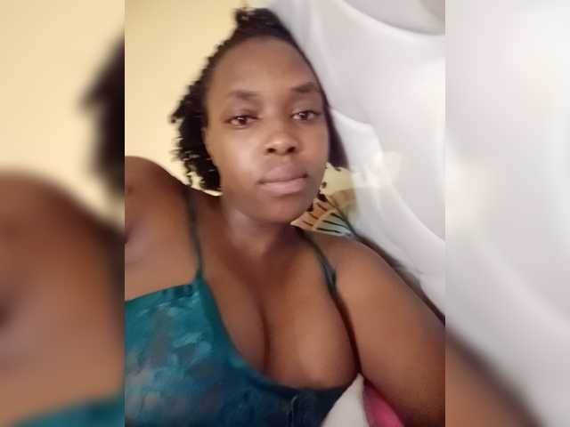 princess-zarih live cam on BongaCams