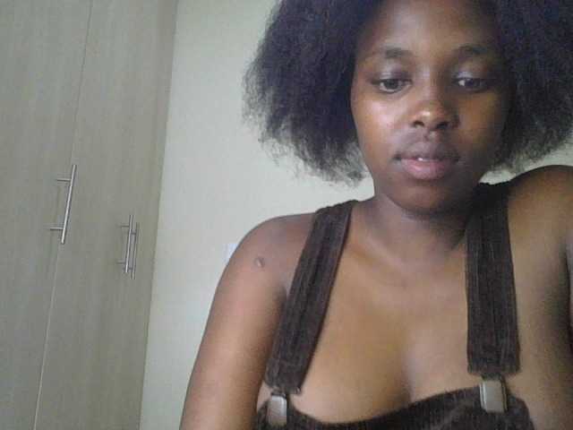 sexylittleprincess1 live webcam show